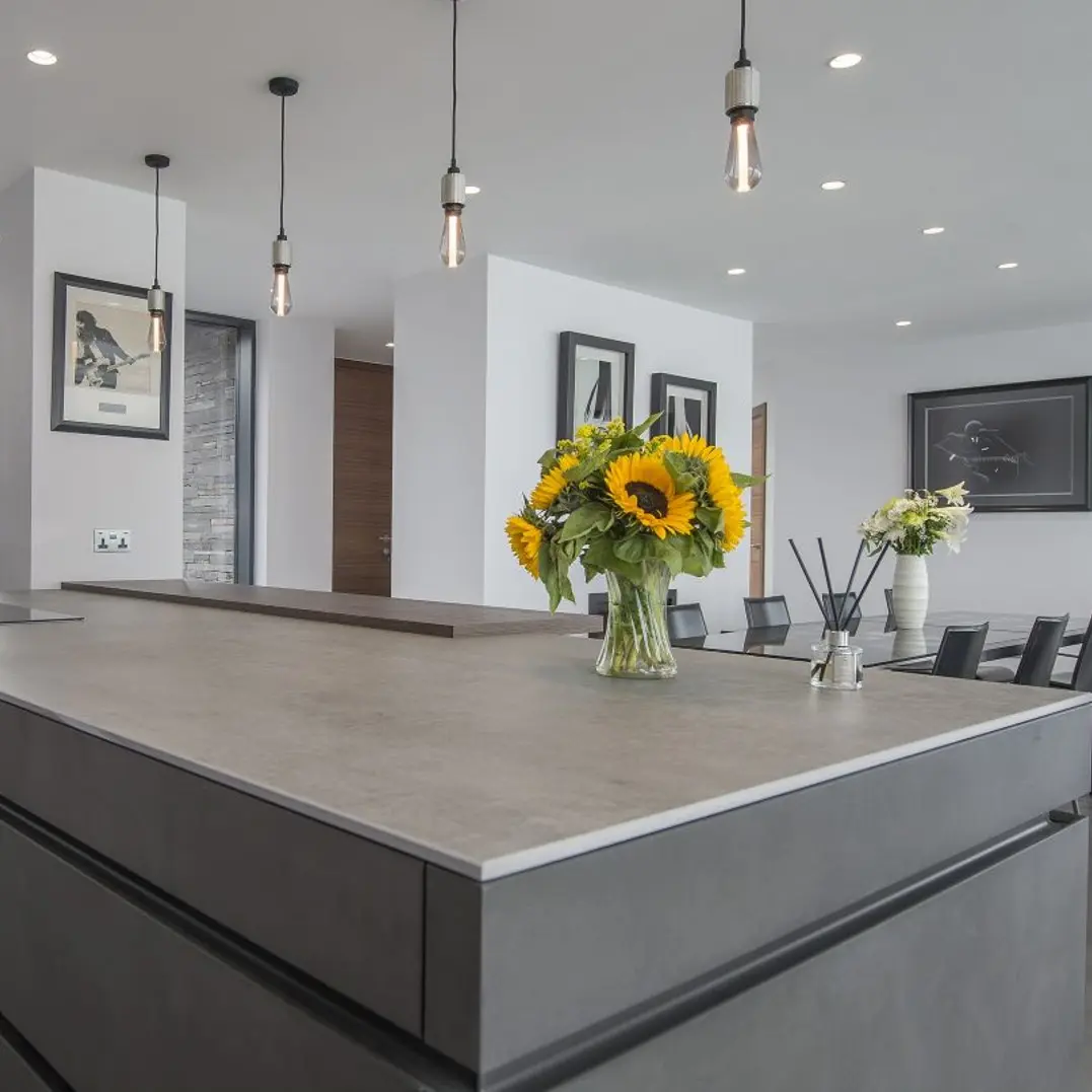 Kitchen Stone & Ceramic Worktops