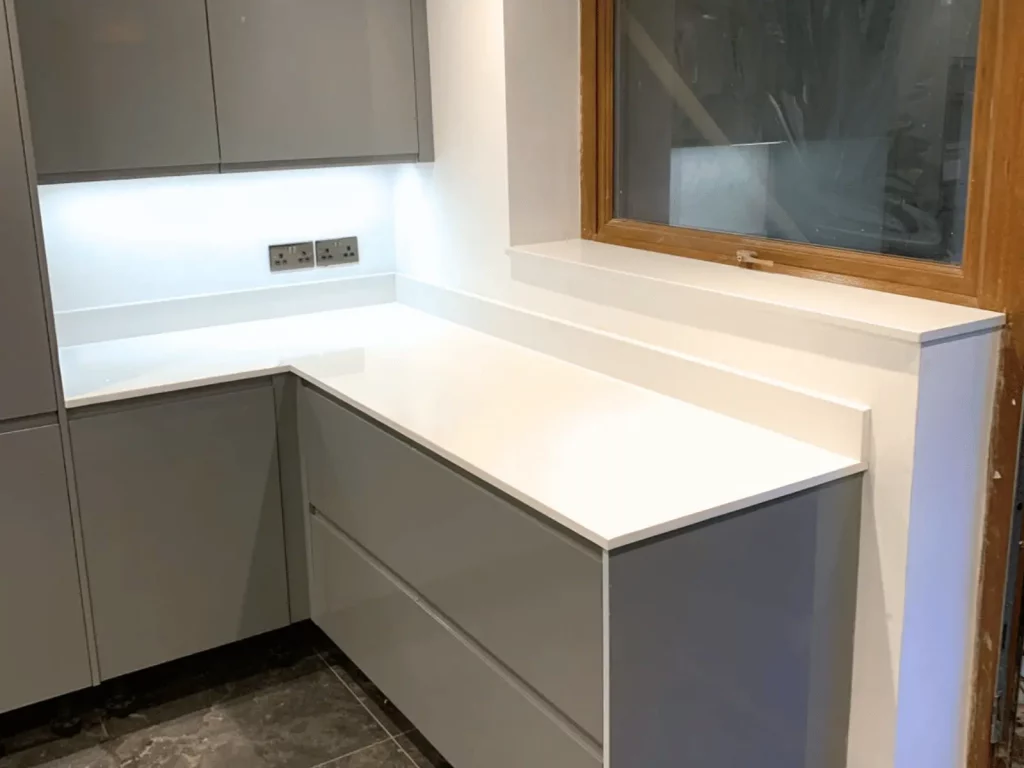 Fugen Quartz White Shimmer Kitchen Worktop